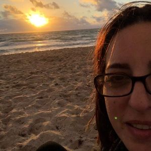 Meet your Posher, Mily